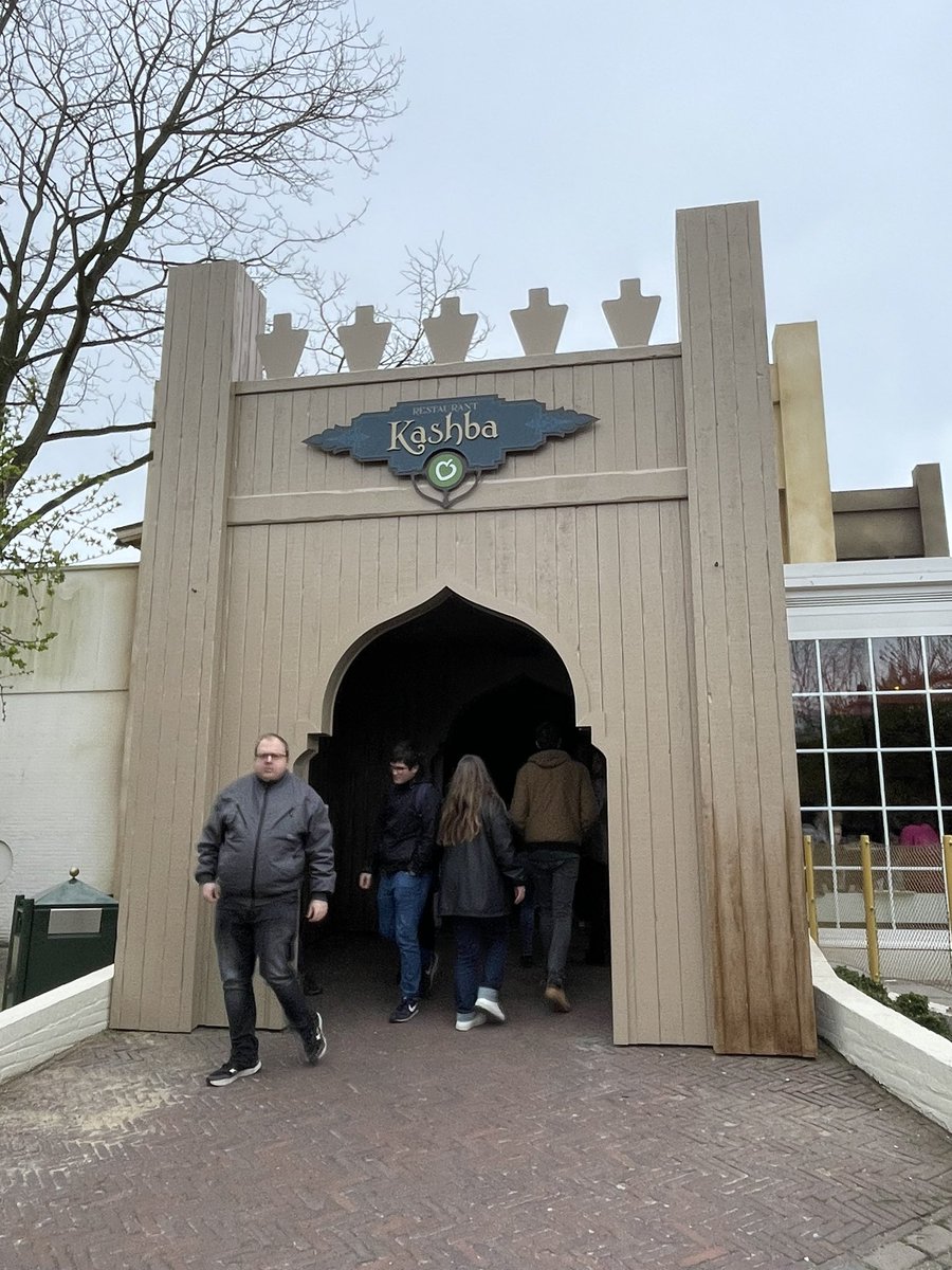 Echt mooi geworden inderdaad! Maar aan de buitenkant mogen zo zeker nog wel wat doen… #Efteling #kashba