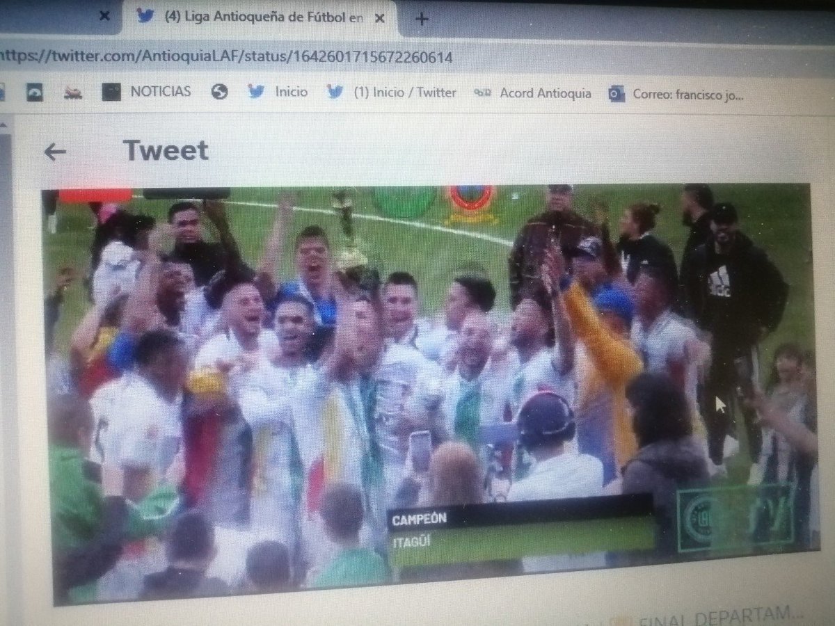 frafer143's tweet photo. En San José de La Montaña
Estadio Jorge Muñoz
Asistencia: 1.240 aficionados
Arbitro: Andrés Tabares 
La Ceja del Tambo 2-2  Itaguí (en 90 minutos)
Por séptima ocasión,Itaguí se coronó campeón versión 57 del intermunicipal de fútbol  masculino al ganar 3-1 cobro de tiros penal https://t.co/M7wvCoGndM