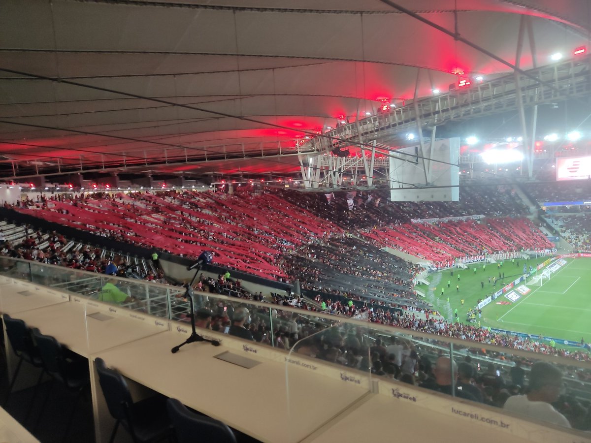 " <a href="/ubzoficial/">TORCIDA URUBUZADA</a> e <a href="/FlaManguaca/">Fla Manguaça</a> não servem pra nada " 

Disse o cuzão.... 

Seguimos tentando contra tudo e contra todos !