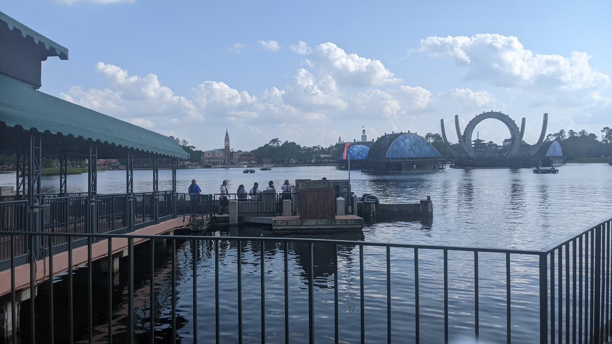 ScottKumka's tweet photo. Camping has started and the barge lighters are plying their trade
#Harmonius #Epcot https://t.co/8B8bkpg3Wq