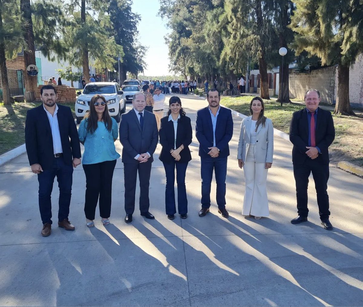 clpanzardi's tweet photo. #LasGarcitas inauguramos junto al Gobernador @jmcapitanich el Centro de Ex combatientes.
Además de funcionar como albergue, este espacio cuenta con un museo que contribuye a la generación de conciencia popular, social y colectiva respecto de lo que significa #Malvinas https://t.co/o6OOc5N1ej