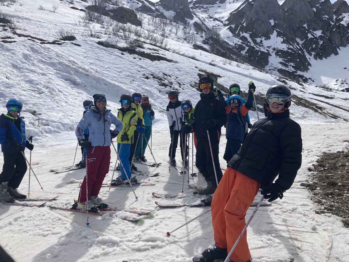 GMS_Ski Trip 2023 tweet media