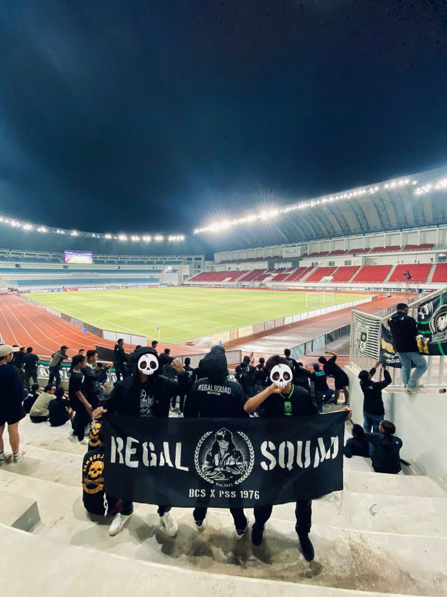 regalsquad_1976 tweet picture