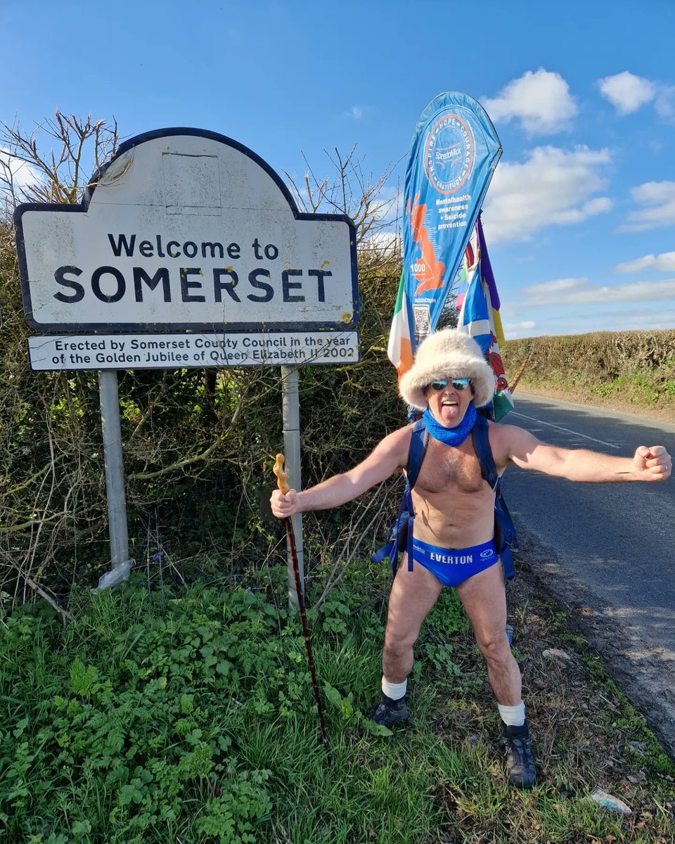 Speedomick's 1000 mile charity stomp/walk from #Johnogroats to #Landsend raising awareness for #mentalhealth. We are now 33k away from raising a massive million pounds for charity. @bathfmnews @heartwest @RadioDevon @BBCBristolPR @HitsBristol @GHRSouthWest @itvwestcountry