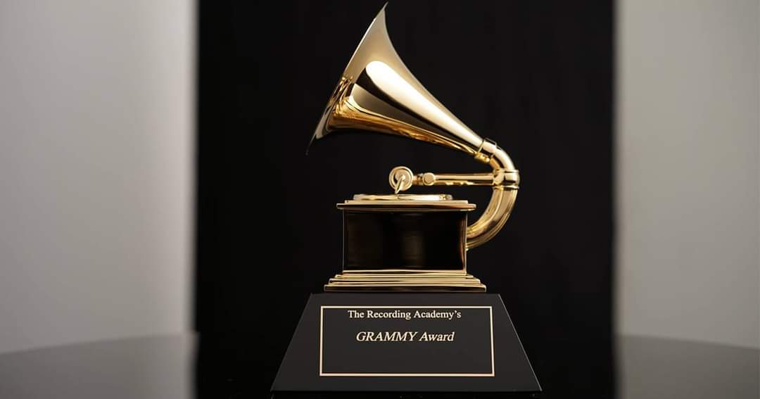 btswingsjm7's tweet photo. — #JIMIN oficialmente se convierte en un artista elegible para los Grammys del próximo año en la categoría de 'Mejor Nuevo Artista' una categoría considerada de las más importantes de la ceremonia.

Y Park Jimin pueda pasar y obtenga su primera nóminacion como solista.+ https://t.co/8JlZbUAyNO