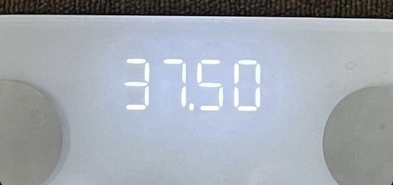 ri is a doll 🧸🎀 tweet media
