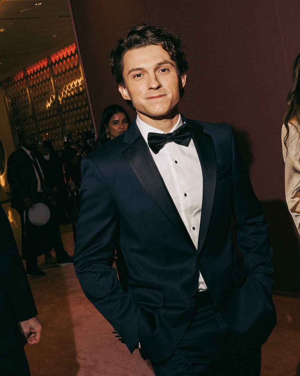 tomhollandorg's tweet photo. Totally Tom Holland - Opening of Nita Mukesh Ambani Cultural Centre - https://t.co/jhNyeS6RN7 #TomHolland https://t.co/6orObg7tW5