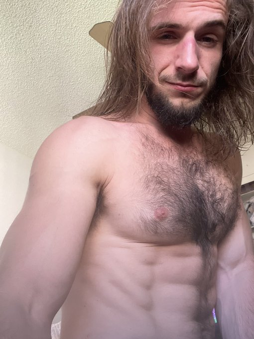 If I come over we fucking? https://t.co/uhVZopxKkU