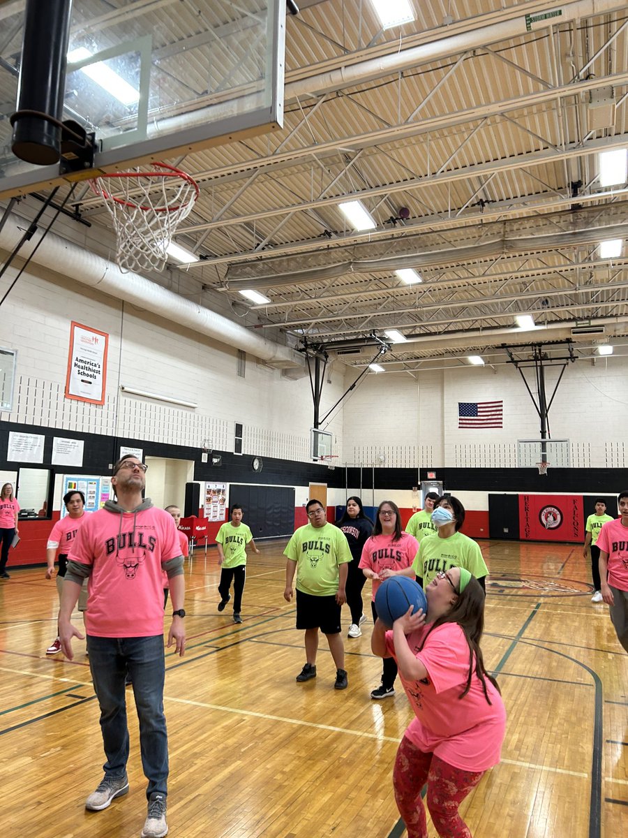 Big news!!!  Our Buddy League basketball is EXTENDED 6 more weeks and will be sponsored by the town of Cicero!!!  @CityofBerwyn @TownofCicero @Morton201 @BerwynSouth100