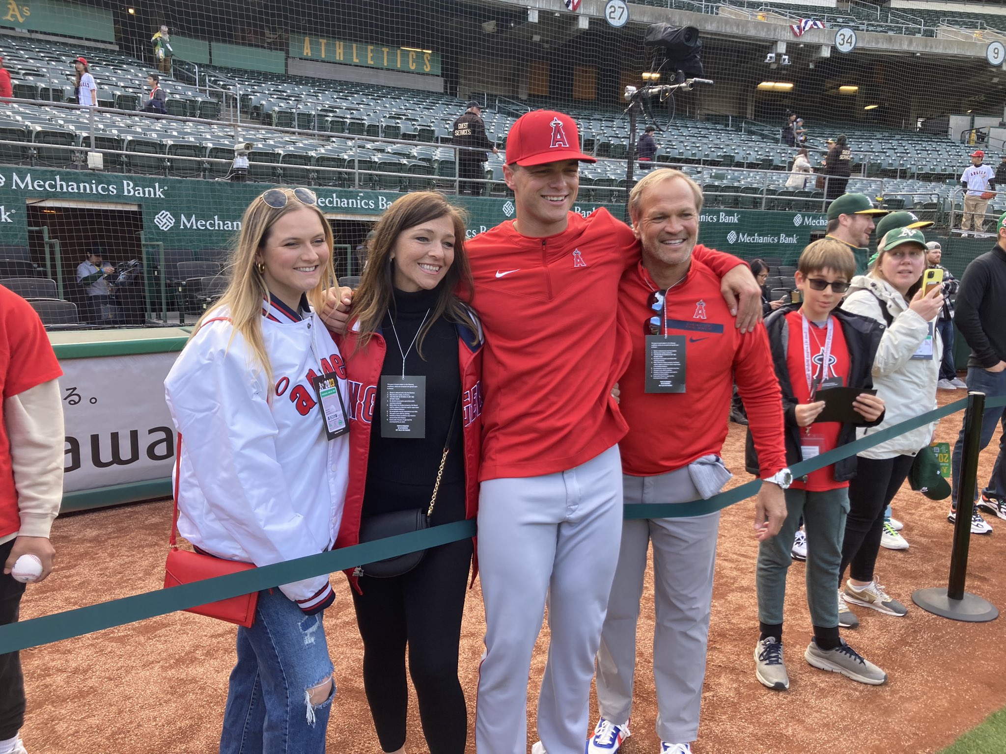 logan o'hoppe parents