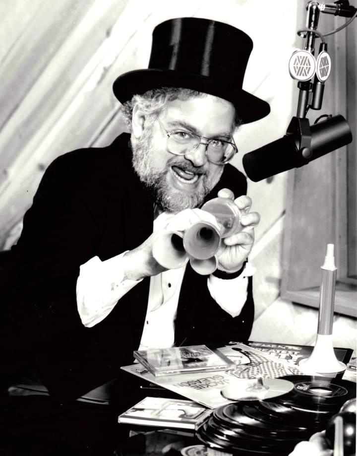 Happy Birthday to legendary DJ & record collector Dr. Demento! 