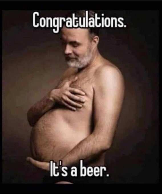 AKnightRonin's tweet photo. @clownworld #Budlight #IdentifiesAsBeer #TransBeer https://t.co/olTM21VuEQ