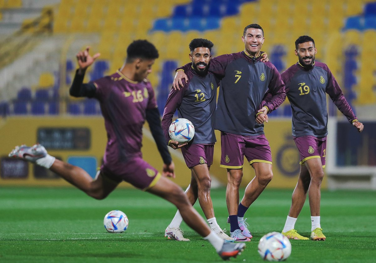 valarie Ruvalcaba (@iam_val2legit)  X