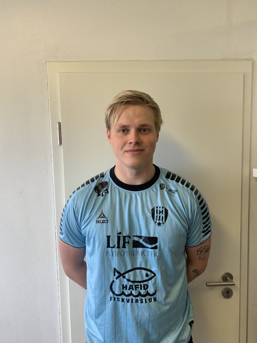 IHKnattspyrna's tweet photo. 1-0 sigur gegn ÍR í @mjolkurbikarinn. Kalli MOTM, sigurmark og clean sheet. "Are you not entertained?" spurði hann eftir leik. Kalli tók heim PrettyBoiChoco páskaegg sem verður borðað eftir 2.umferð gegn KFG. Stuðningsmenn ÍH eru enn syngjandi og trallandi á 220 bar á Flatahrauni https://t.co/bTxWb9c9zb
