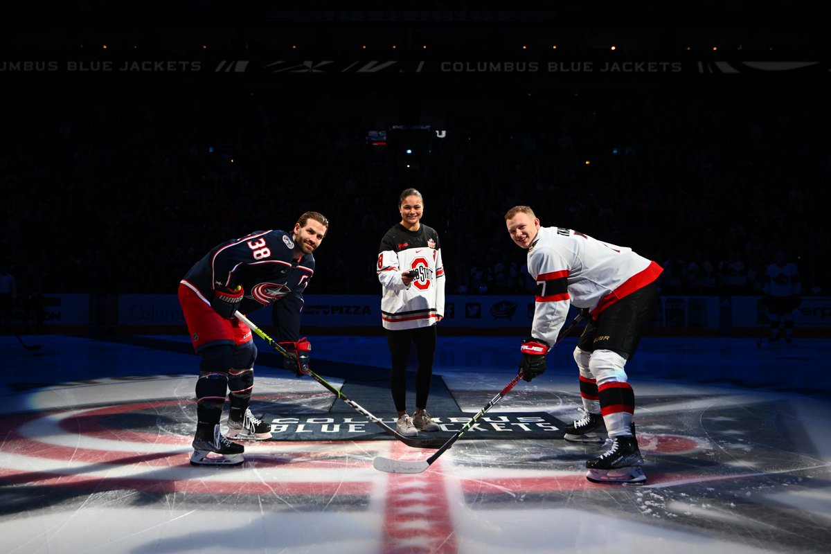 OhioStateWHKY's tweet photo. .@_sophiejaques dropping the puck at tonight's @BlueJacketsNHL game 🤩

#GoBucks https://t.co/SnNZlzcYuU