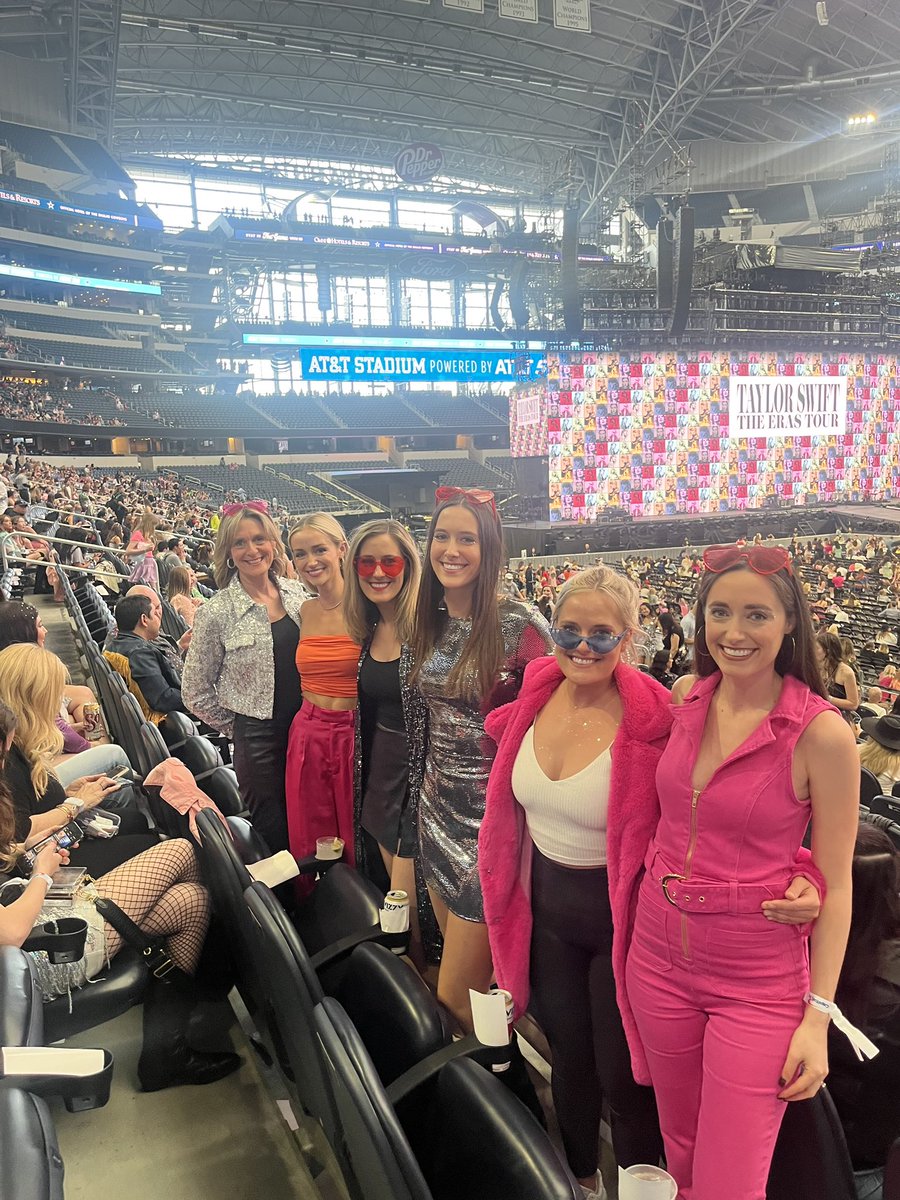 oliviarychlak's tweet photo. 5 sisters + our mom ready for #TSErasTourArlington @taylornation13 @taylorswift13 section C135 💗💜🎉 best day ever #row13 https://t.co/9Lhr5wOpbn