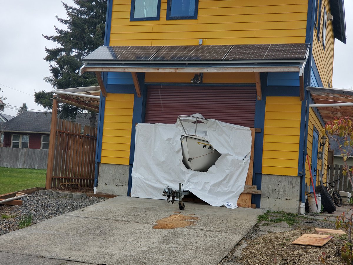 bellingham_in's tweet photo. See!  I told you it would fit!!!

#onlyinbellingham #onlyinbham #Bham #bellingham #sailing #sailboat #boatstorage #boat #garage #fullgarage https://t.co/88U0xgKZCy