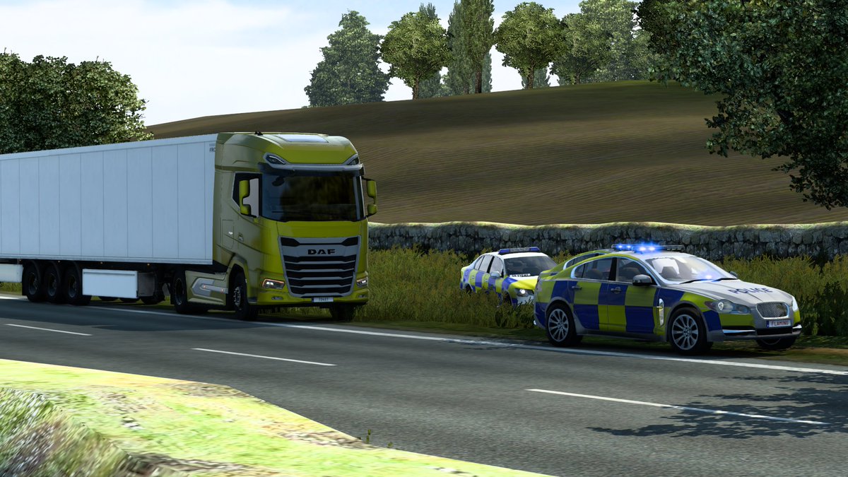 MattTrucker_TMP's tweet photo. Here's some of my memories at @TruckersMP such as when I was Event Manager with Whitelodge in 2021. 
Helping out @TFMStreetTeam with events and of course the famous #RealOps on #TruckersMP . 

I don't have aims on going back gaming for a long time, remember life is very important https://t.co/lvayWJXgLA