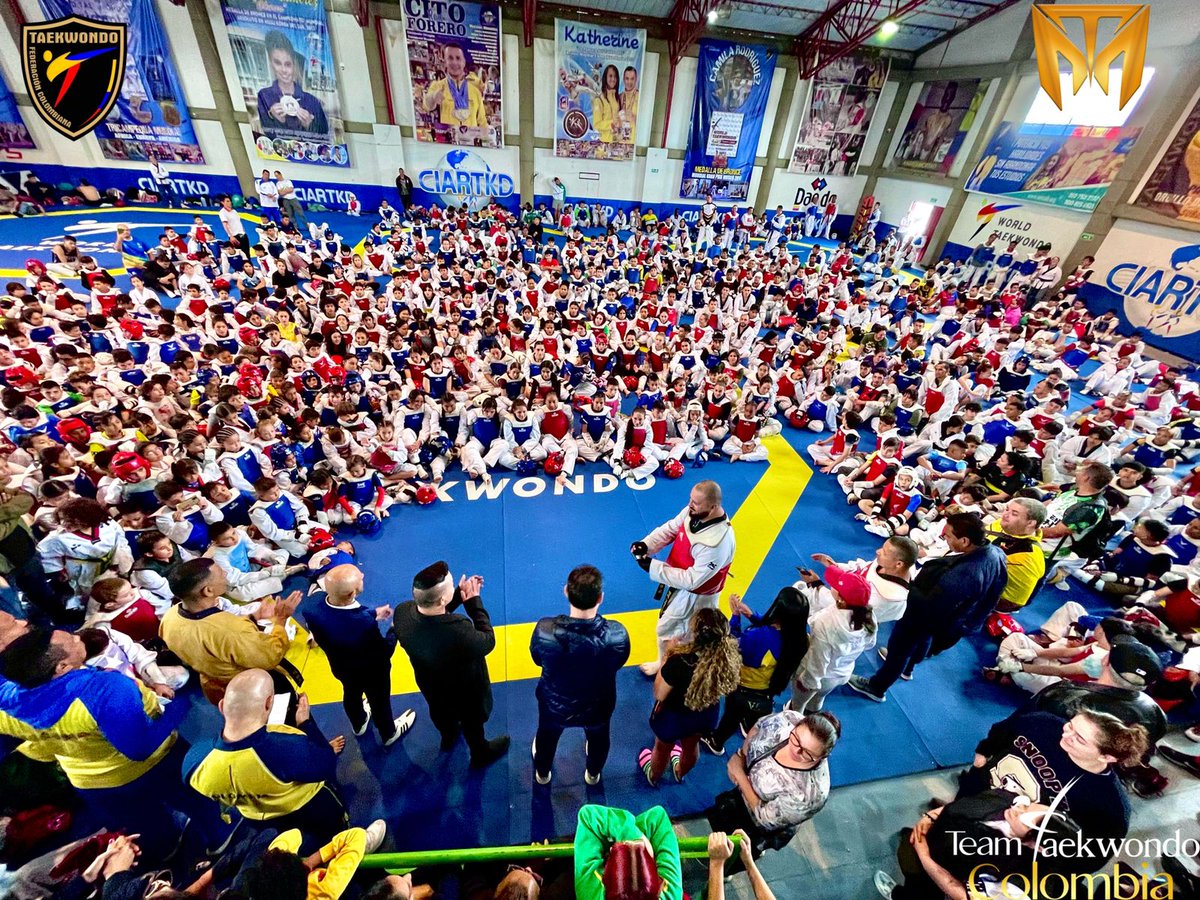 Mundotkd's tweet photo. @Molfettatkd presente en #Colombia 
#Ciart #Training @tkd_colombia https://t.co/9HIyDQodQU