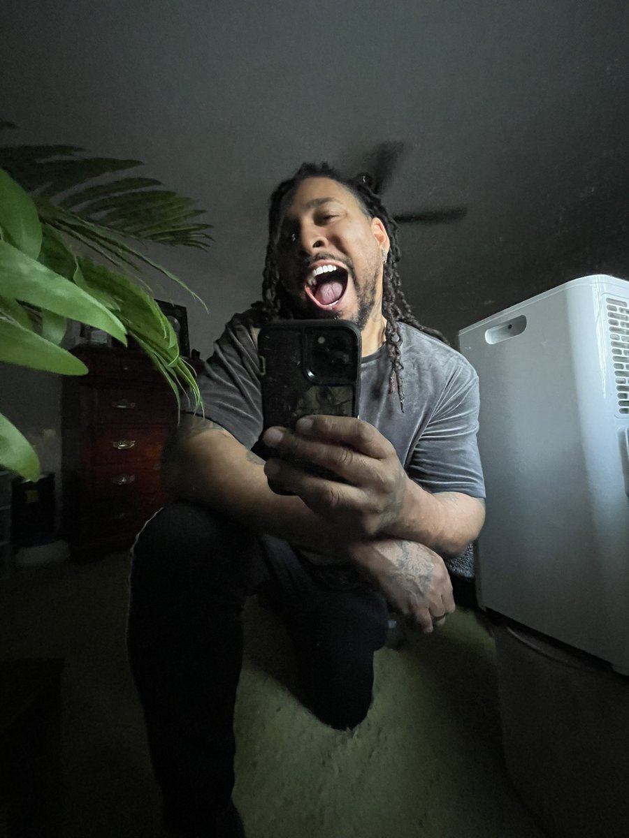 Jayecane's tweet photo. money for those who always interact https://t.co/hTmfQ3QZ23