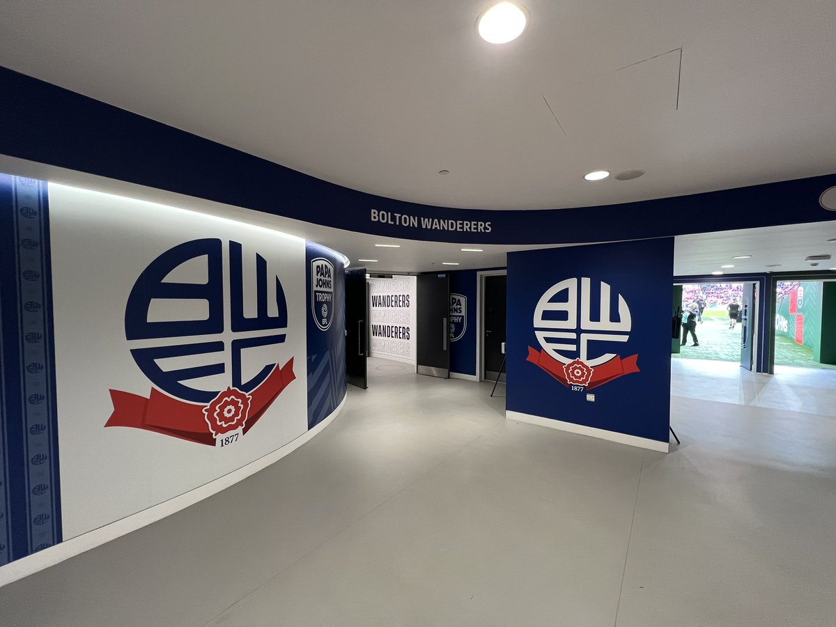 ivan_campo's tweet photo. And what better than seeing your team win with your family in @wembleystadium the
@PapaJohnsTrophy - @EFL ???
Yes!!!! We are WHITES!!!!!!
@OfficialBWFC ๐
๐ค๐ค๐ค๐ค๐ค๐ค๐ค๐ค๐ค๐ค๐ค๐ค
#Wembley #EFL #futbol #BoltonWanderers #final #london #PapaJohnsTrophyFinal https://t.co/qKV2YDeEeQ