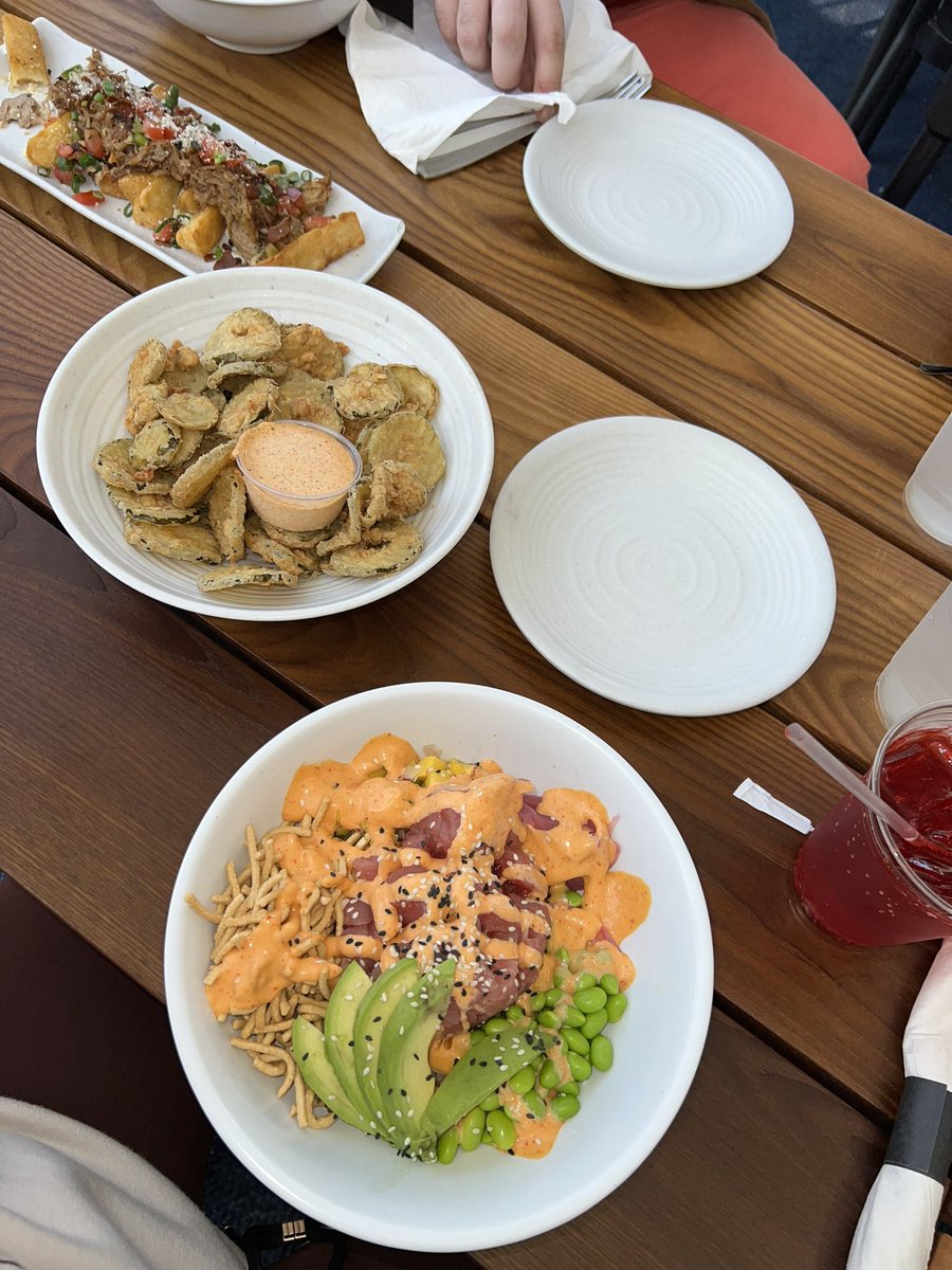 MaryRoseJulian's tweet image. Weekend photo dump 📸 

#weekendphotodump #weekend #photodump #friday #saturday #sunday #food #foodie #mukbang #photocarousel #newengland #connecticut #fairfieldcounty #conn #ffldcounty #ct #203