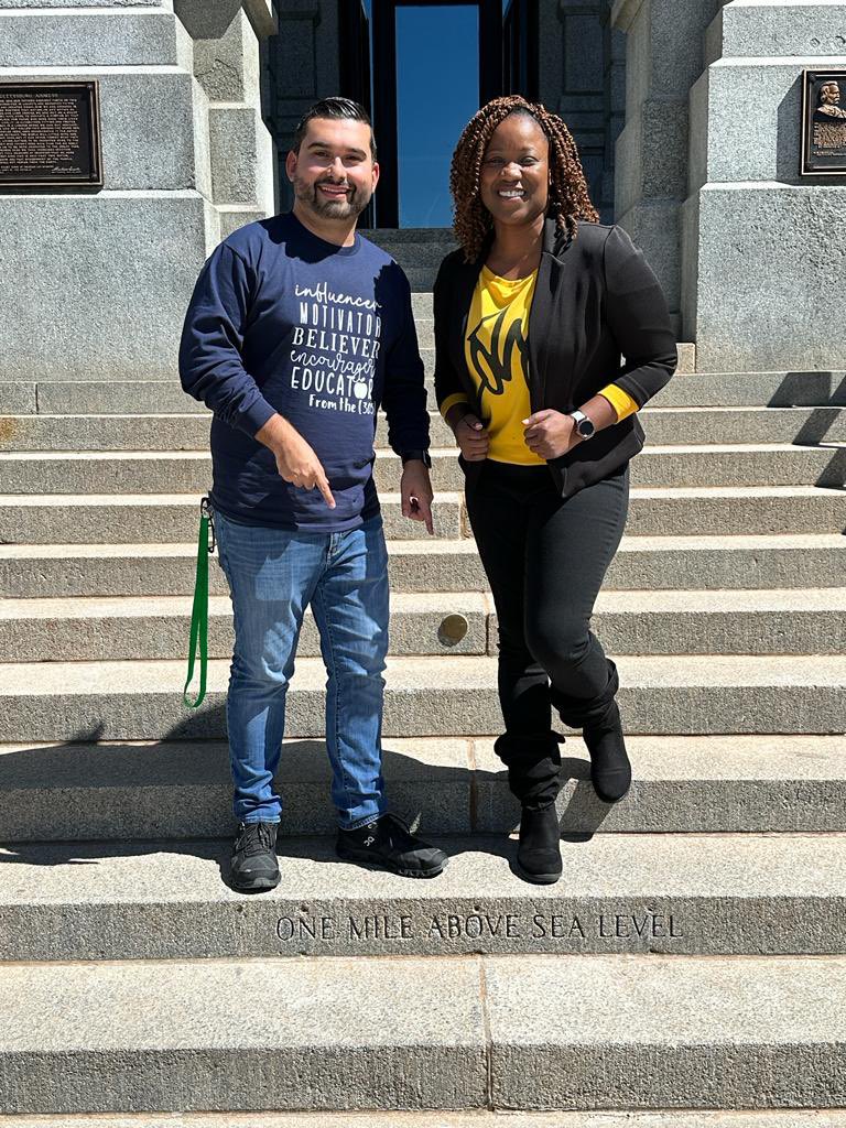 Our lunch break took the @MSMSEagles Team to visit the historic Colorado State Capitol Building in Denver where we were one mile above sea level! @MDCPS @MiamiLEARNS @ASCD @MDCPSCentral @SuptDotres @MjLewis13 @mdcps_profdev #ASCD23