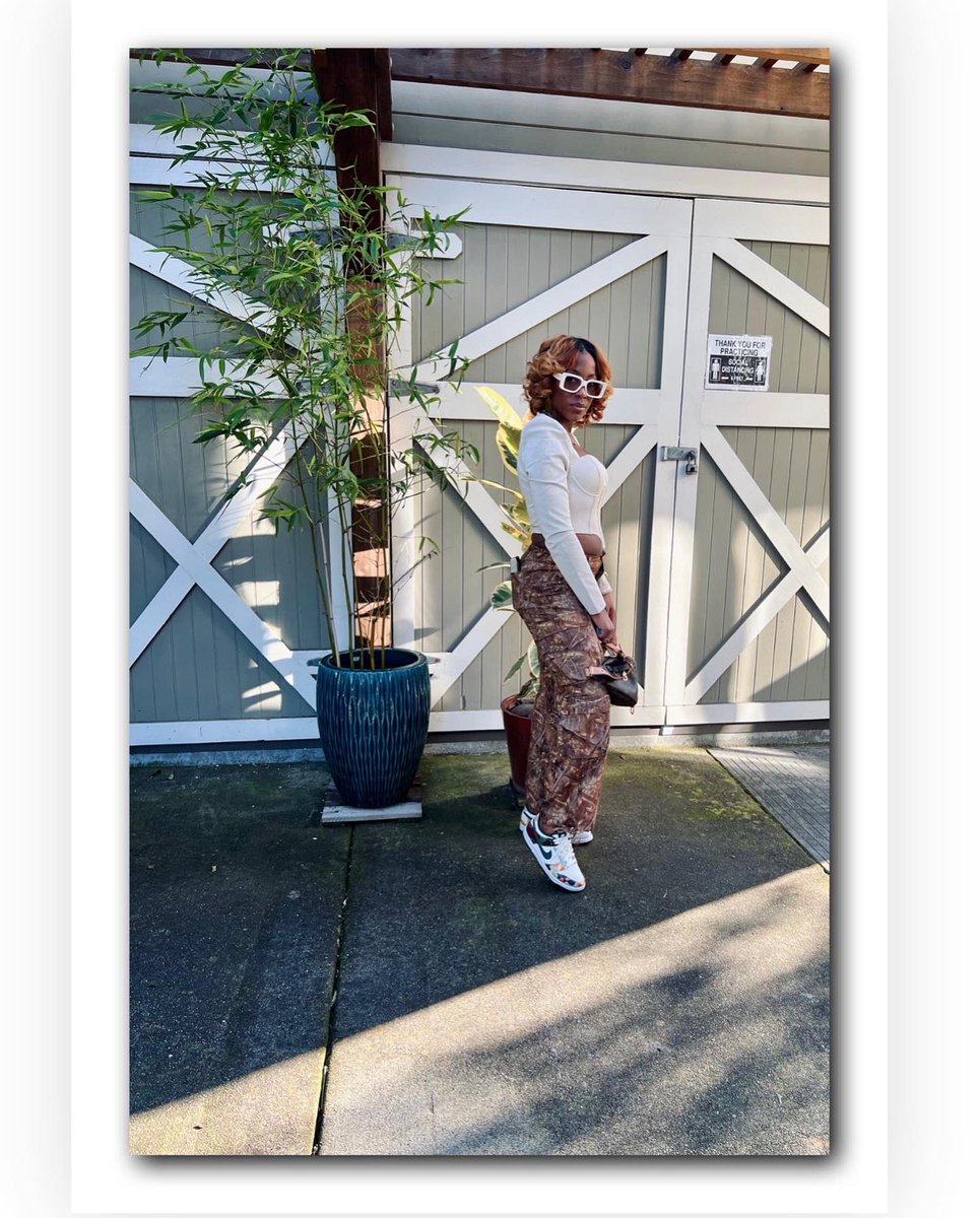 Jaybkickn_IT's tweet photo. Bitch I’m a muva https://t.co/mVDP0yTvpc