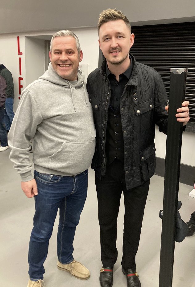 GranthamKev's tweet photo. What a day coming back home to Hull for the snooker final. Maybe it was so personal as it was their first time bringing a big tournament to the city, but I left with a smile #wst #worldsnookertour #bonusarena https://t.co/UaAPt8a1SO