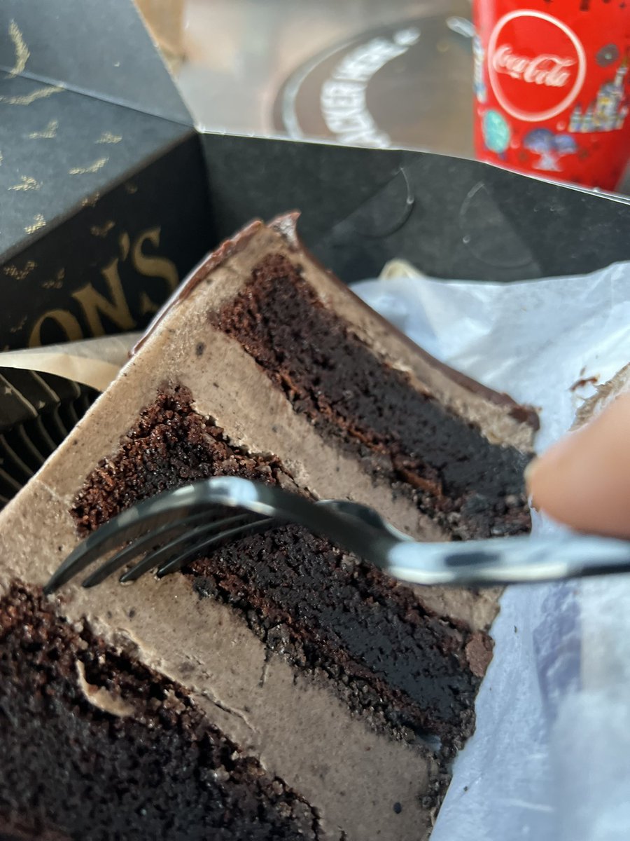 GregInORL's tweet photo. Start with cookies and cream, end with cookies and cream #g2g2 https://t.co/zmSJqO6L4L