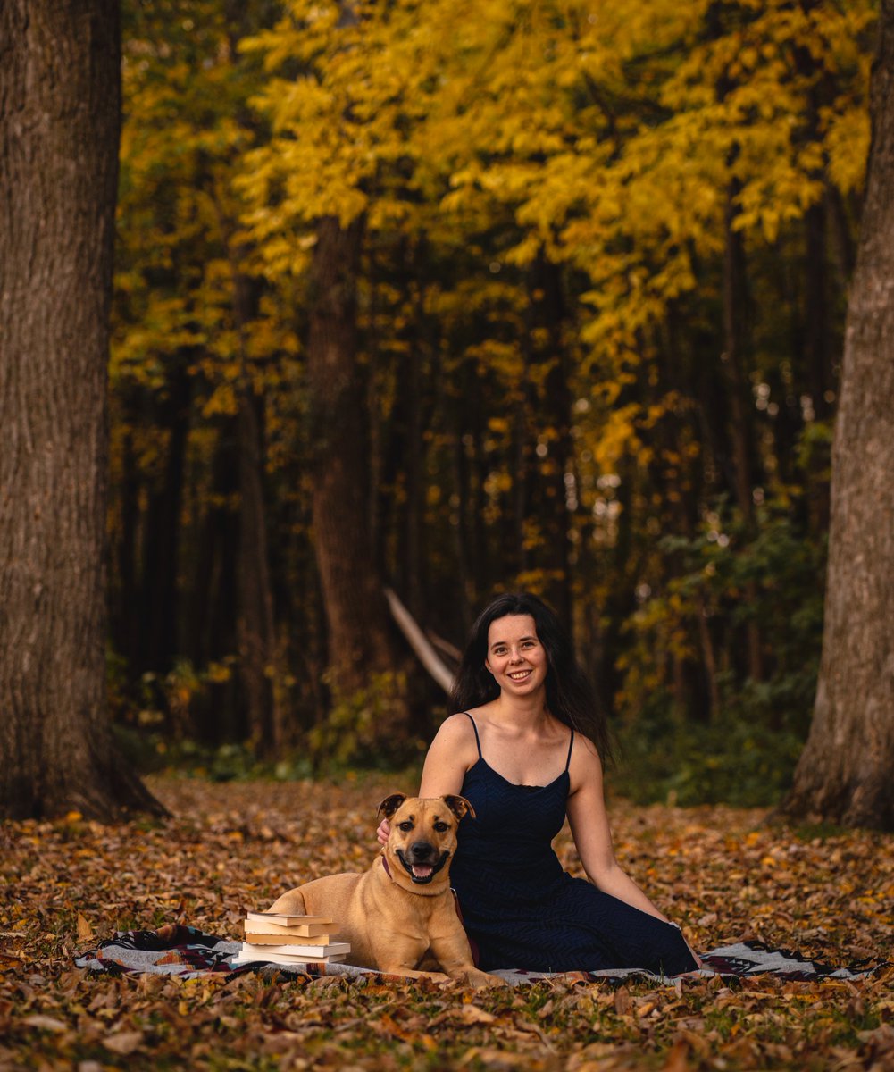 Reflecting back on non-winter days, as snow piles still tower over me in my corner of the world.

~

Photo by @roamersphotography (Check out her IG account) 

#books #dogmom #dogs #DogsofTwittter #twitterdogcommunity #author #throwbacksunday