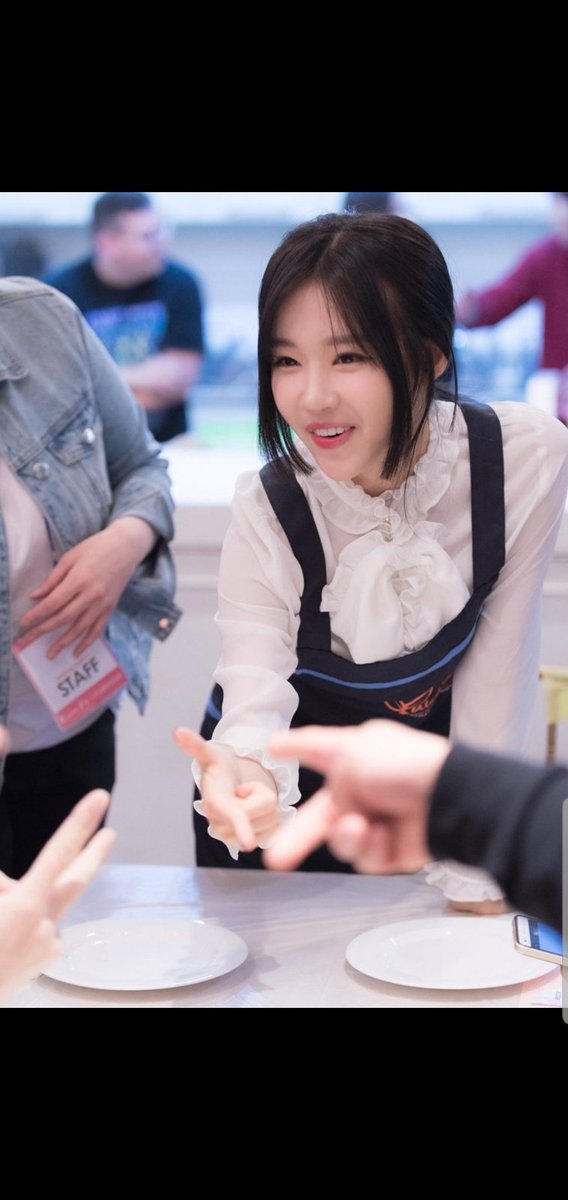 matrix136's tweet photo. Happy birthday  @crayonpop Ellin!
#크레용팝 #CrayonPop #엘린 #Ellin #HappyBirthdayToELLIN2023 #HappyEllinDay https://t.co/tAAKeLzHcE