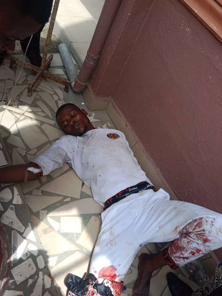 GosifeS's tweet photo. This Is The Court  Pronouncement That Discharge, Acquit Kanu Which Caused The #AbaBleeds Yesterday 31/3/23 Where Unarmed Protesters Were Massacred While Protesting Against The FG Failure To Obey Her Court Order To Release #MNK , #SpeakUP
@NOIweala @ChimamandaReal @CondoleezzaRice https://t.co/sdTIgio1Y2