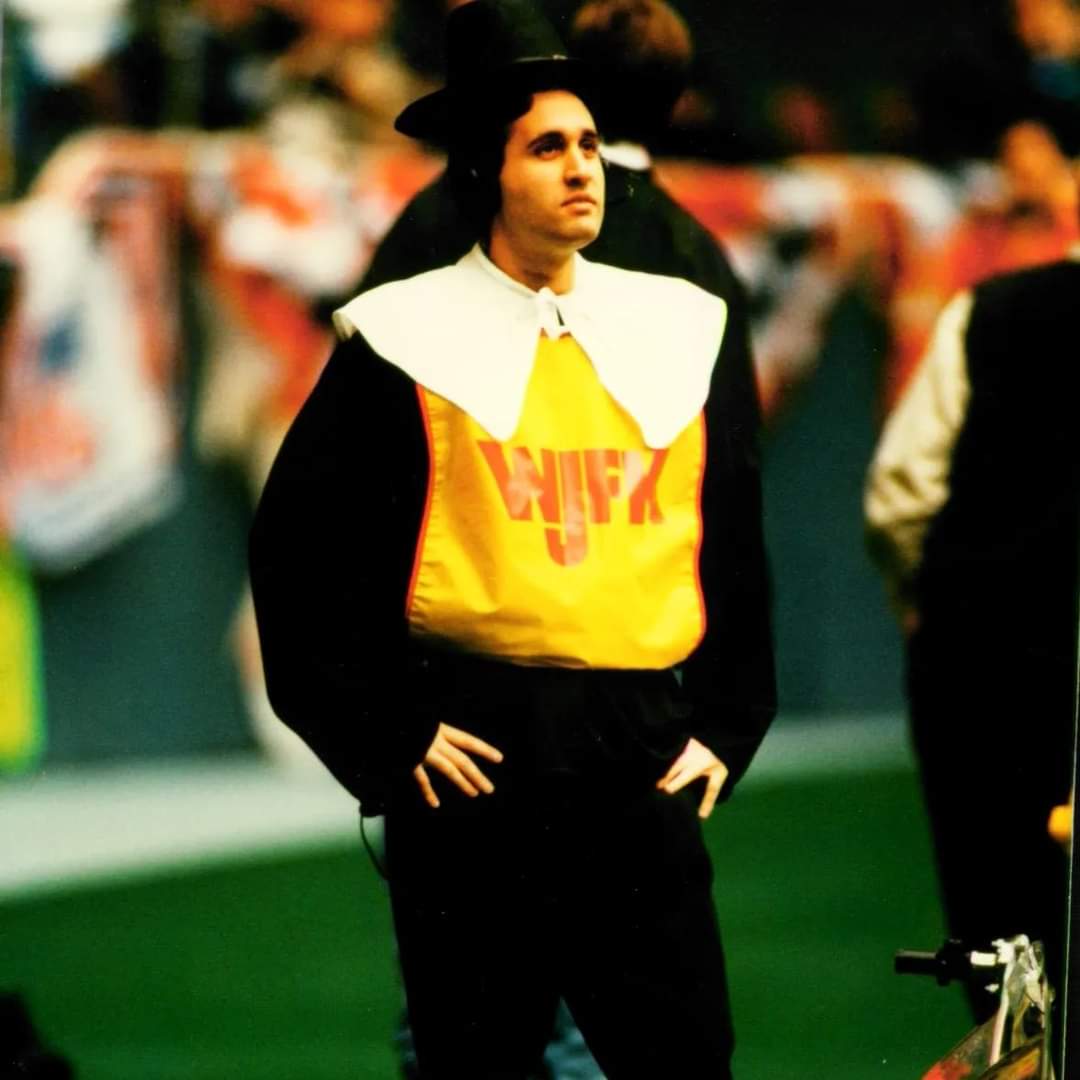 Cameron Gray tweet media