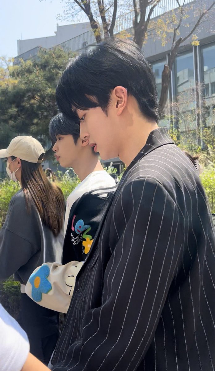 neww_ing_'s tweet photo. 강민군 너무 잘생겼어요오..🥹 https://t.co/6YNtiIqszv