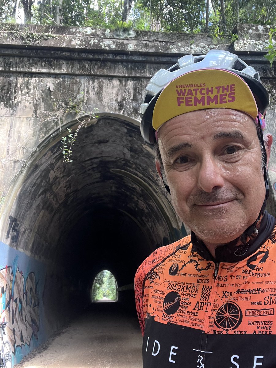 Michael Tomalaris NOM🇫🇷 tweet media