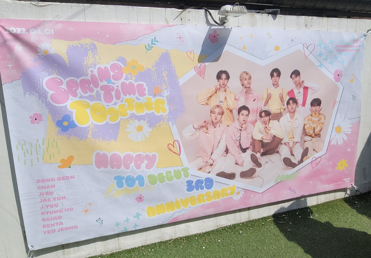 JU1102JAE's tweet image. 행복한 티오원데이 즐기다 왔습니다🤭💙🤍 #TO1_Springtime_TOgether