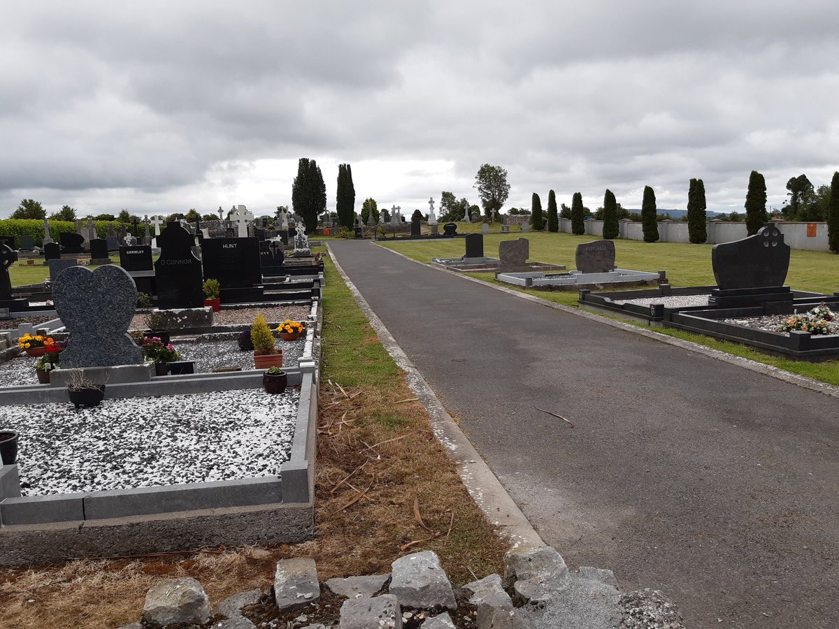 lorraineelizab6's tweet photo. 3 April: St Benatius of Cell Chúle/#Kilcooley, Co #Roscommon. Common placename e.g. a Bangor estate, Co. Down &amp; Abbey in Co. Tipperary. 📷Kilcooley graveyard, Co. Roscommon © @P04426202 https://t.co/yoxZ0V8QQ1