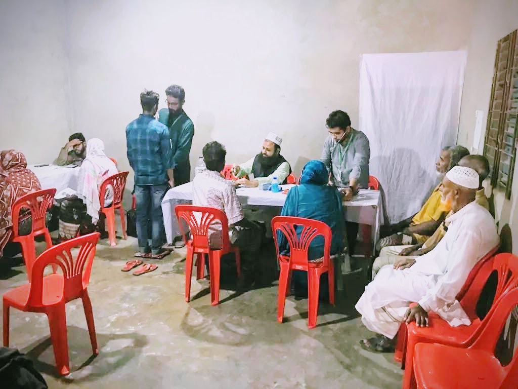 GPHRF's tweet photo. GPHRF field team working at full pace for hypertension control program data collection in a rural area of Bangladesh.

#hypertensionresearch
#collaboration
#gphrf https://t.co/8JcPOO2DBL