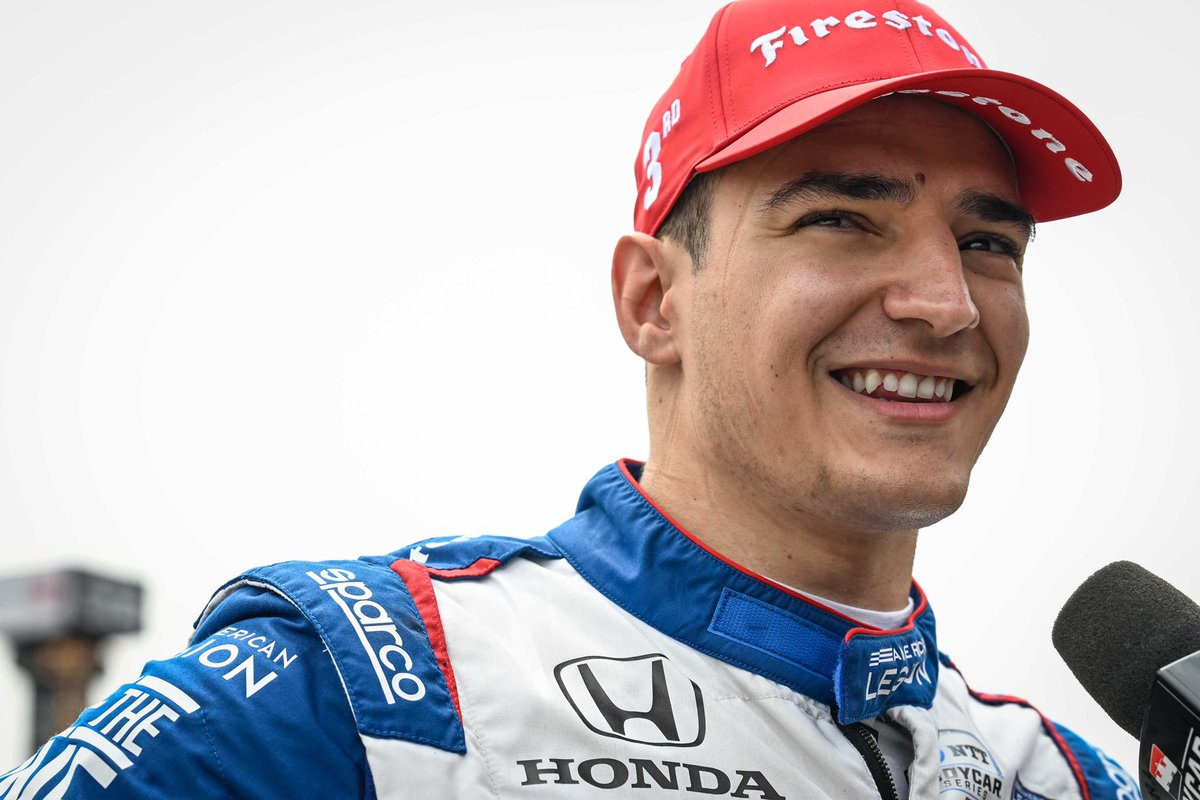 HondaRacing_US's tweet photo. Officially out of popcorn after watching the Texas race today. ๐ซฃ๐ฎโจโจCongrats @AlexPalou, @malukasdavid & @scottdixon9 on your top-5 finishes.
#PoweredByHonda // #INDYCAR // #TexasHot https://t.co/PtdSCafMC3