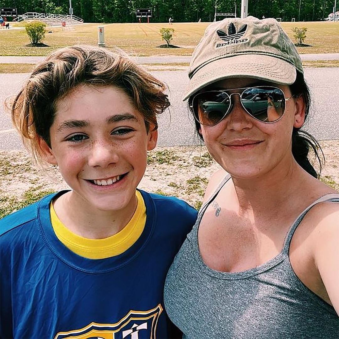 Teen Mom’s Jenelle Evans Regains Custody of Son Jace https://t.co/UGhYcrcF8a https://t.co/lFX92sby8A
