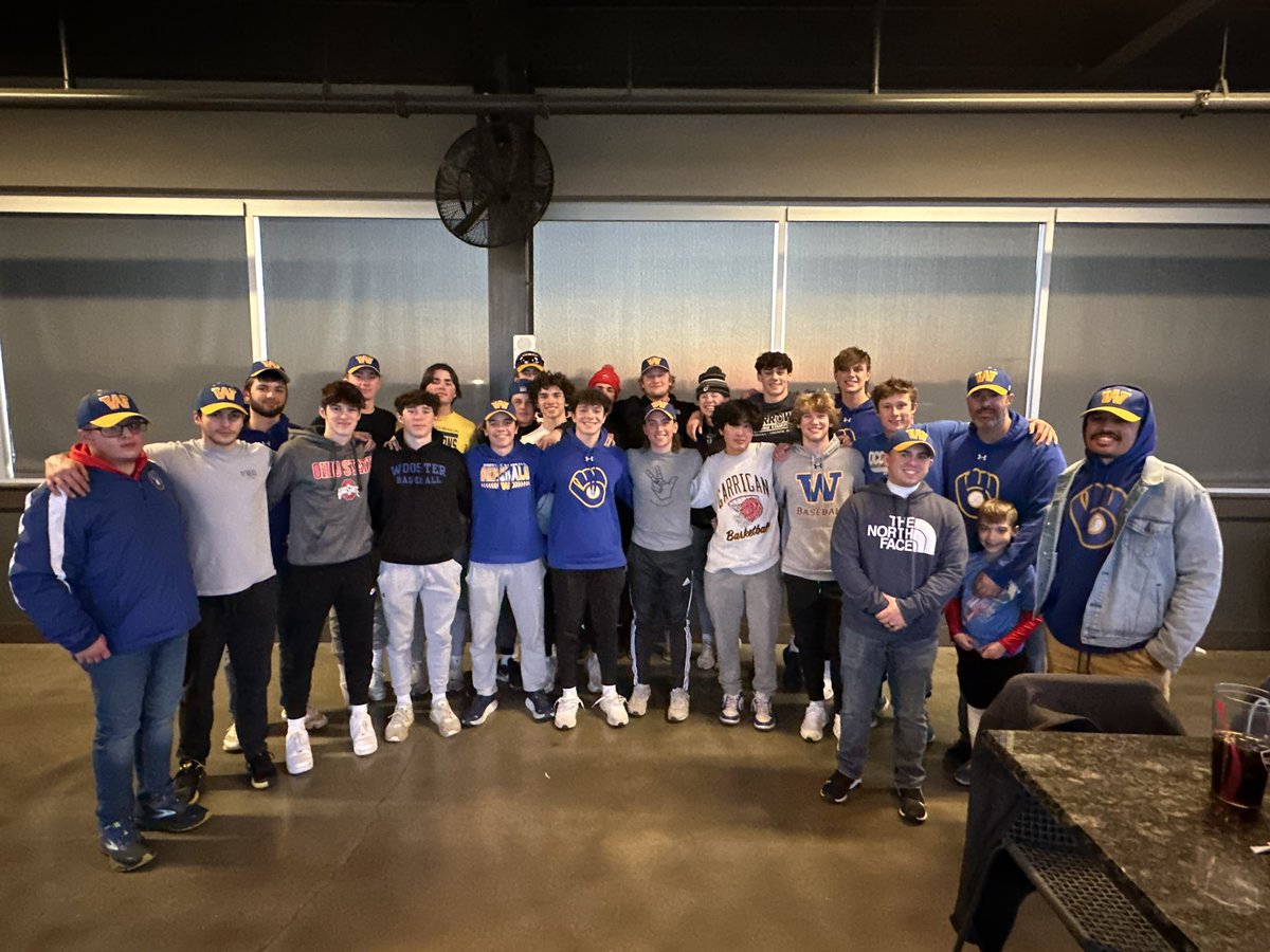 Woo_Baseball's tweet photo. What a great way to start our Spring Break! Thank you to @OhioStateBASE for the hospitality! It was great to see &amp; catch up w/ @TPettorini, who was 2-4 w/ an RBI! A quick stop at Polaris &amp; then on to Top Golf for dinner &amp; some really ugly golf swings!

#GoWoo | @alwaysageneral https://t.co/DVhJC9c735