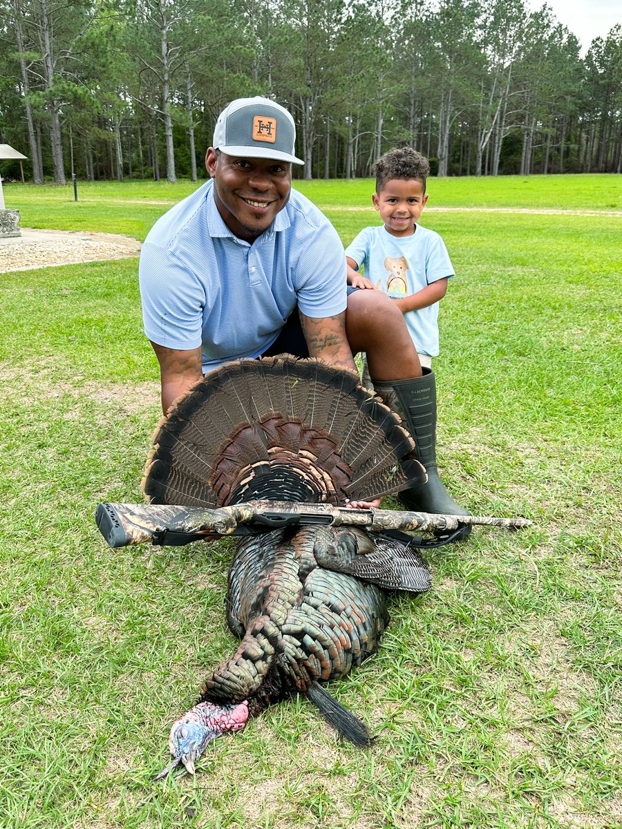 Israel Troupe tweet media