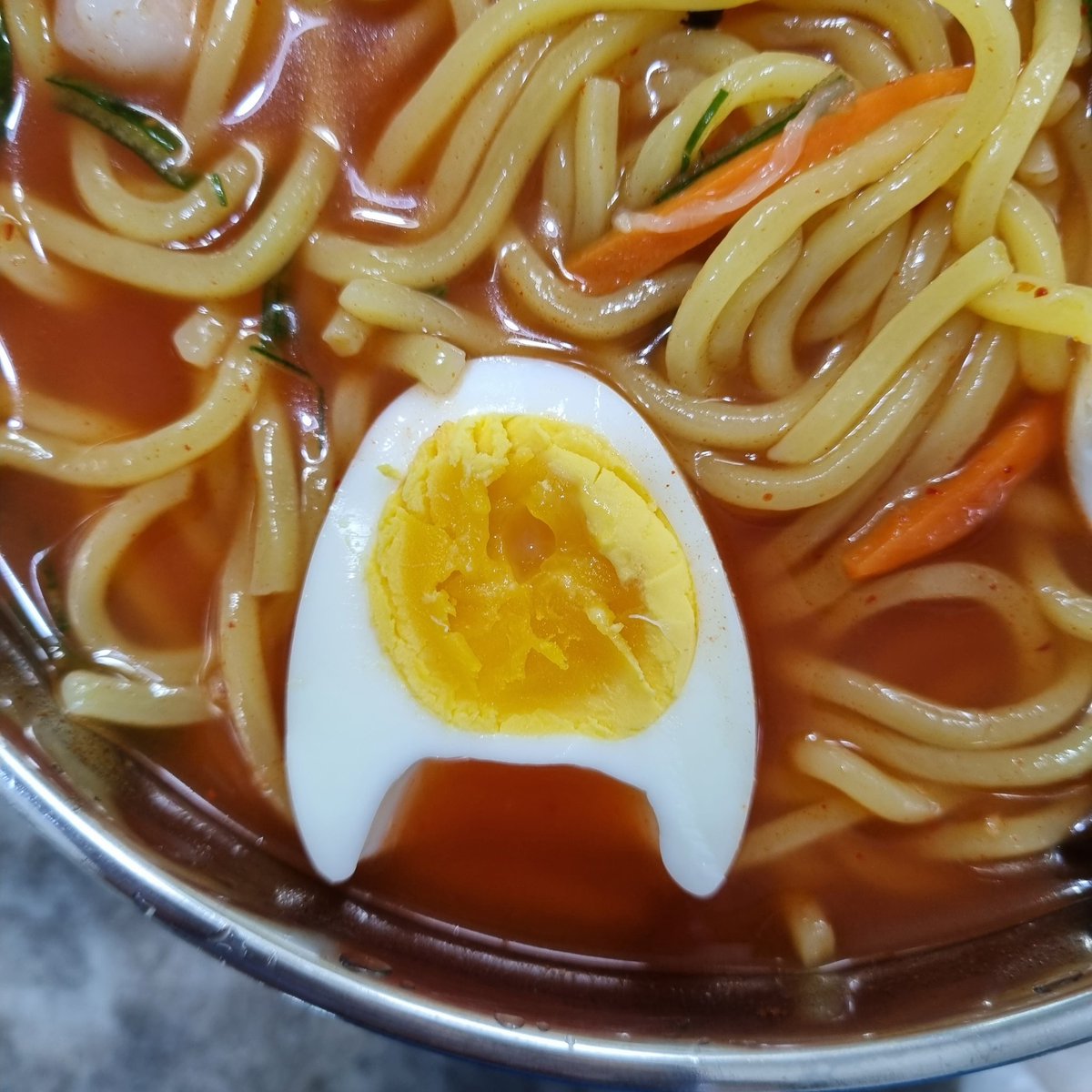 까보니까 어몽어스