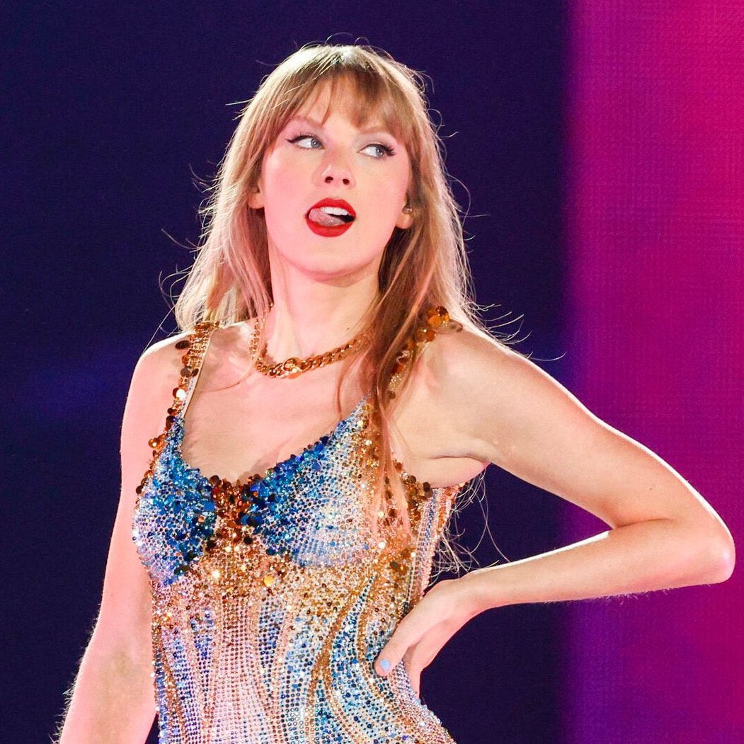 the-eras-tour-on-twitter-taylor-swift-acknowledges-that-she-is-the