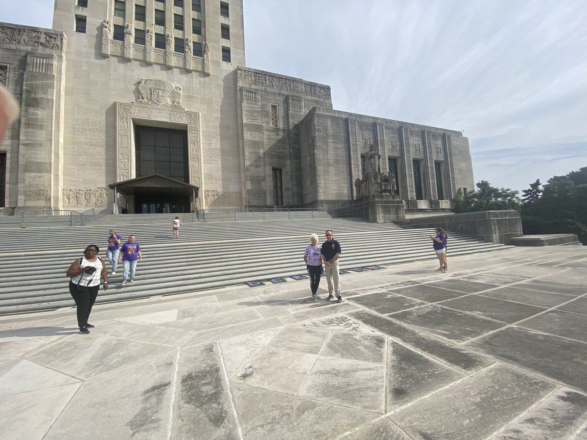 DEABatonRouge's tweet image. Today, @DEABatonRouge participated in the @milliemattered Walk Across America at the Louisiana State Capitol. #JustKnow #OperationEngageBR #OperationEngage