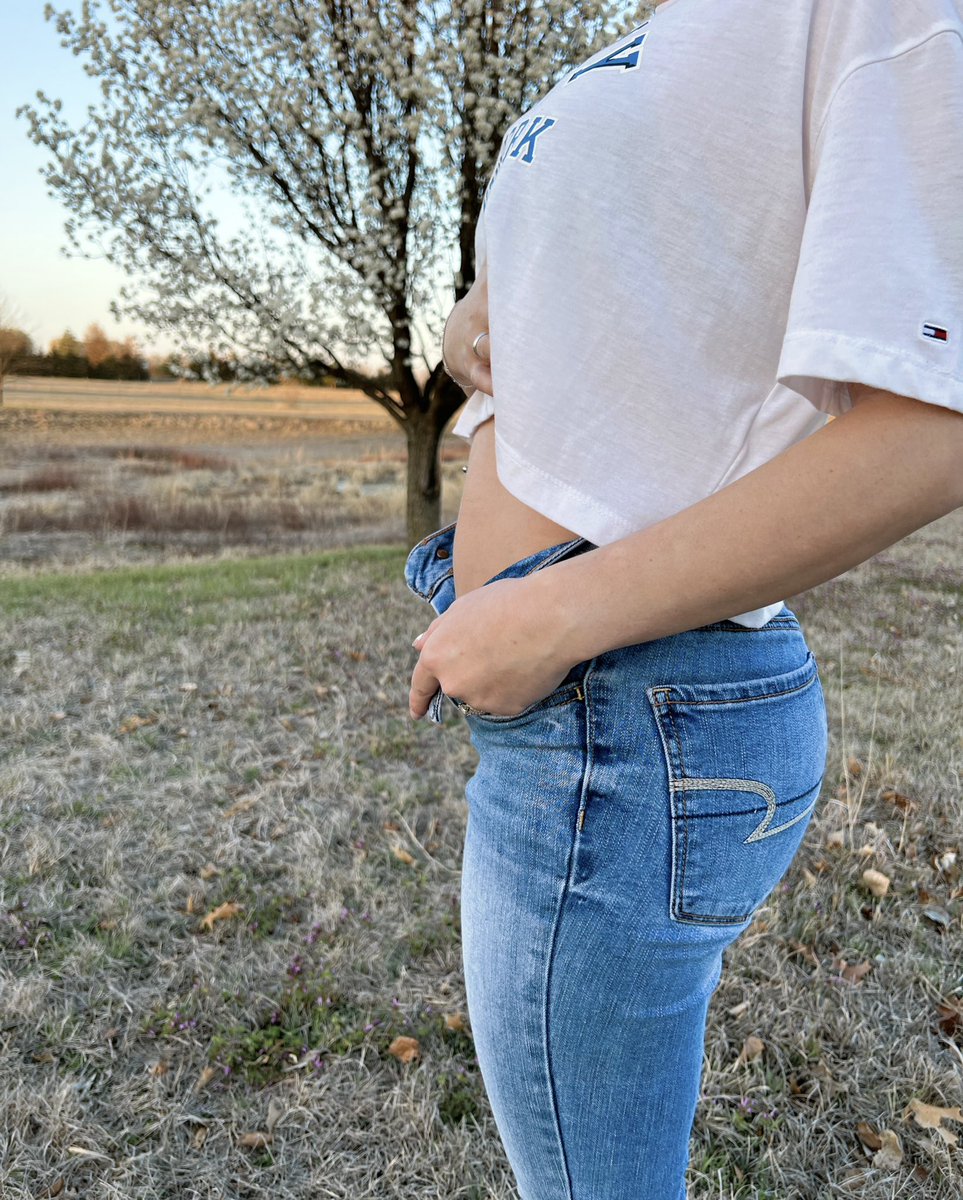 𝐓𝐚𝐲𝐥𝐨𝐫 𝐆𝐫𝐚𝐡𝐚𝐦 tweet media