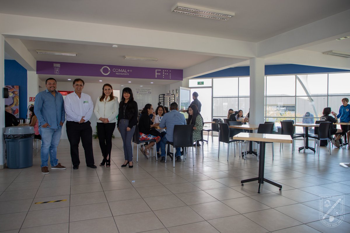 Inauguración del espacio de la VELARIA del restaurante Comal++, obtenida con el apoyo del Patronato de la UAQ. También se recibió la donación del mesas y sillas por parte de la empresa <a href="/eninetworks/">ENI Networks - Customer Experience</a>.