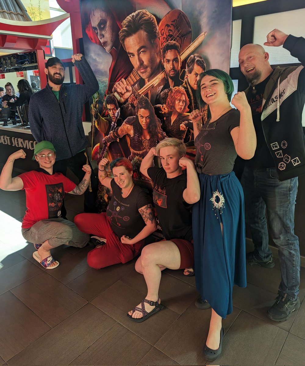 Some of the Hamily went to see the new  #DungeonsAndDragonsMovie and suffice to say, it has the Dawn of Dragons seal of approval.