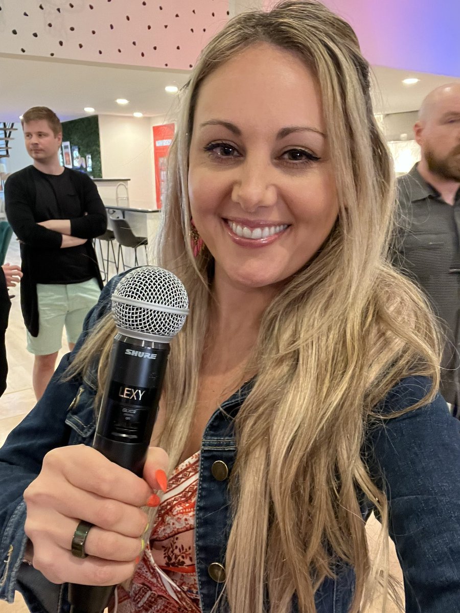 LexyGavinPoker's tweet photo. Behind the scenes of #Studio52!! Rehearsal day 📸🤩 @PokerNight_Todd @PokerNightTV @CaitlinComeskey @BobMatherPoker @PhilGalfond https://t.co/JntOyLK4dO